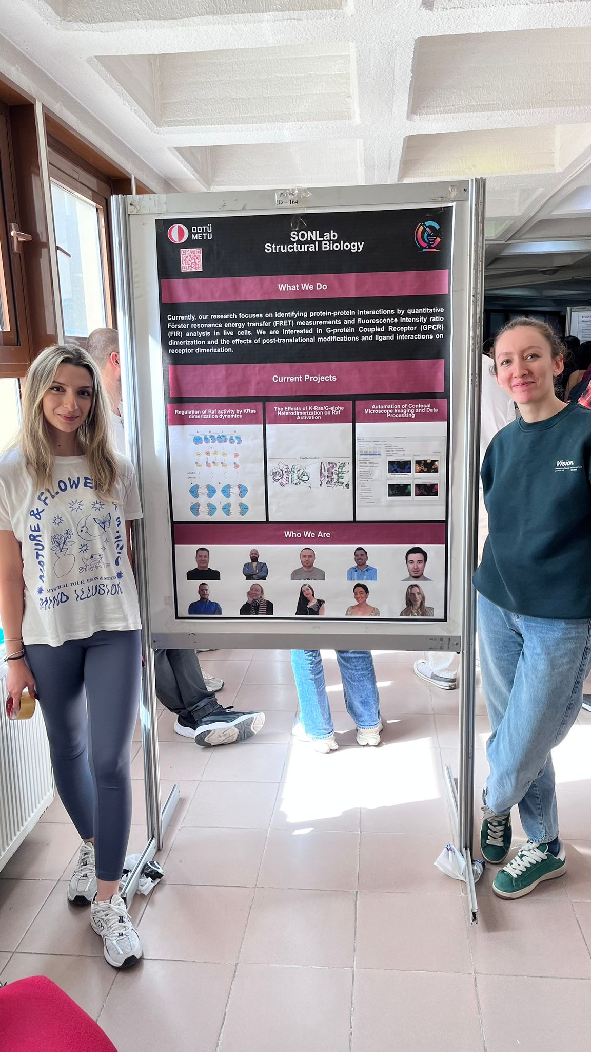 SONLab members presenting at the Department of Biological Sciences Orientation 2025